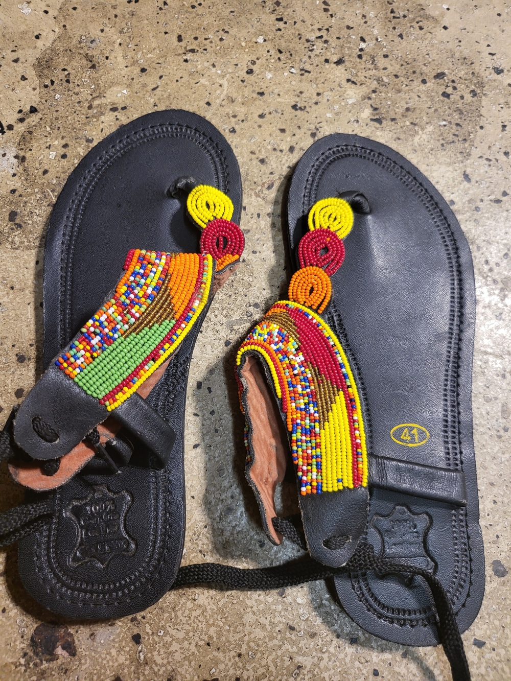 Hand-Beaded Black Leather Women’s Sandals with Multicolor Accents Is Size 9.5